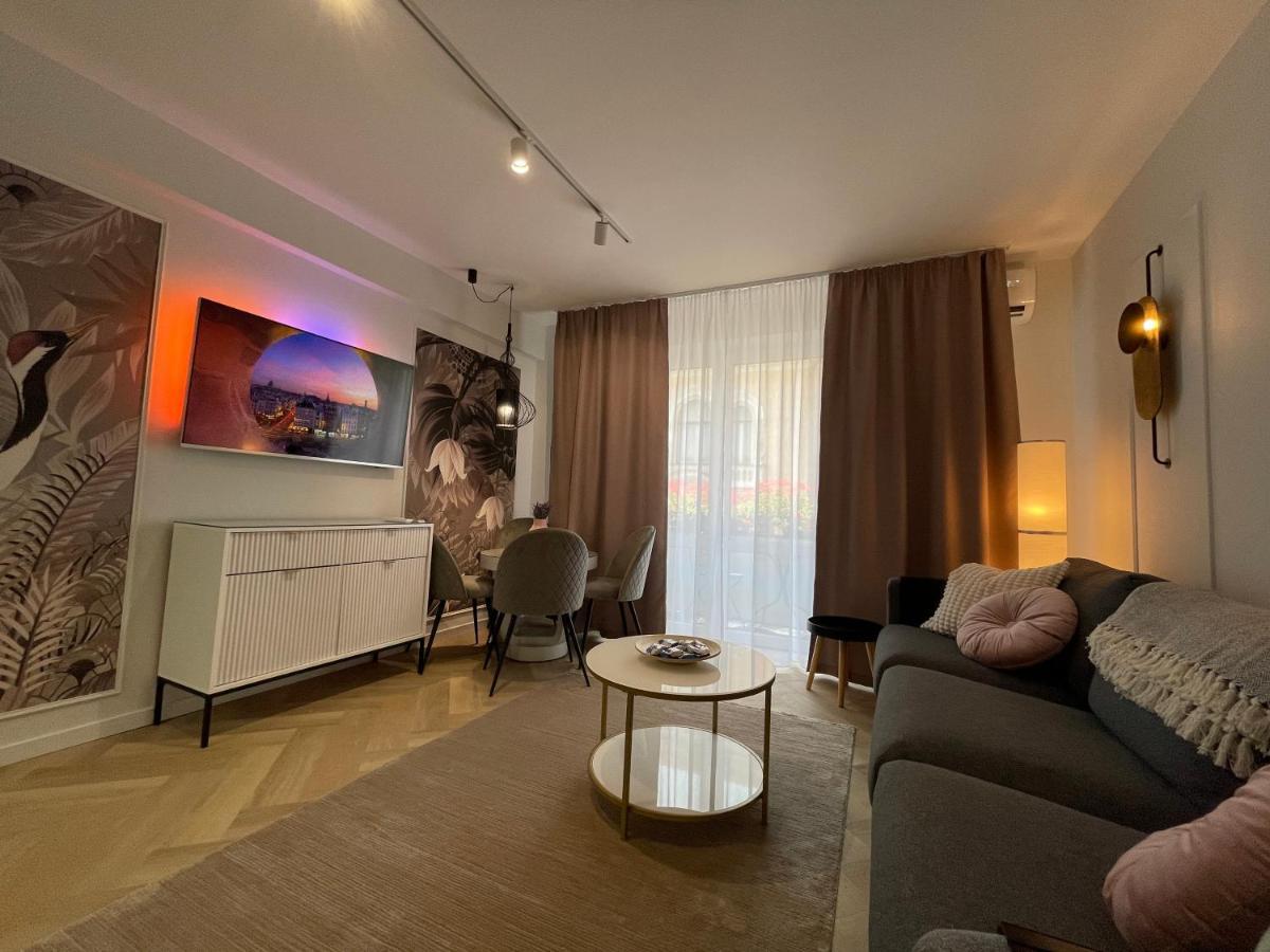 Jeny Boutique Apartment Târgu-Mureş Zewnętrze zdjęcie