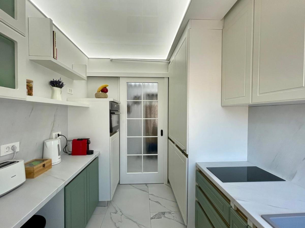 Jeny Boutique Apartment Târgu-Mureş Zewnętrze zdjęcie