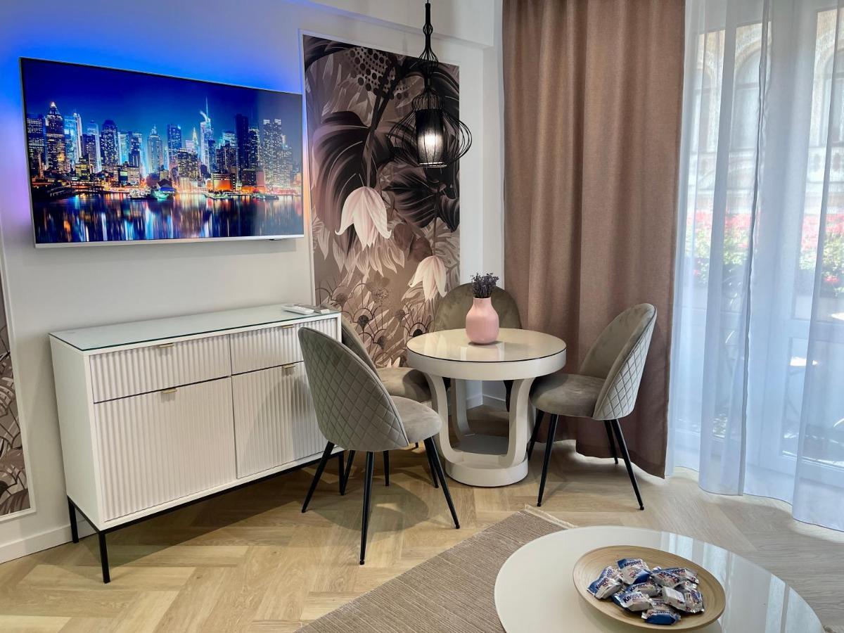 Jeny Boutique Apartment Târgu-Mureş Zewnętrze zdjęcie