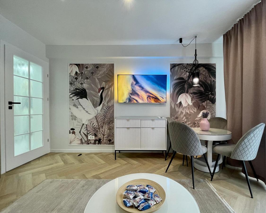 Jeny Boutique Apartment Târgu-Mureş Zewnętrze zdjęcie
