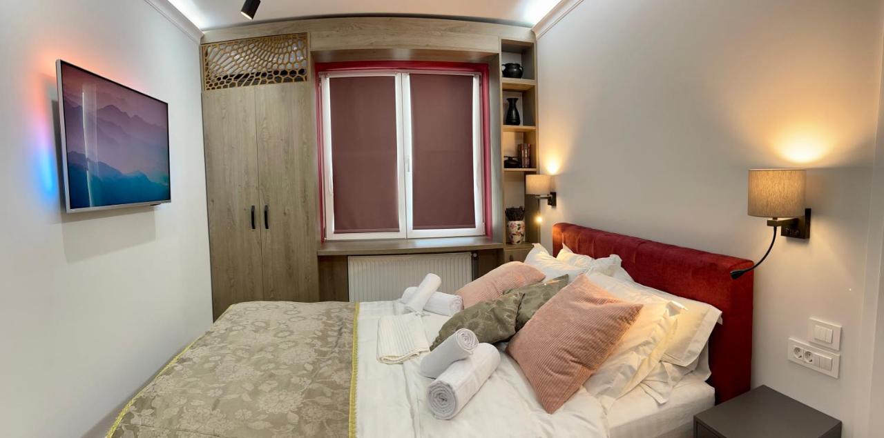 Jeny Boutique Apartment Târgu-Mureş Zewnętrze zdjęcie