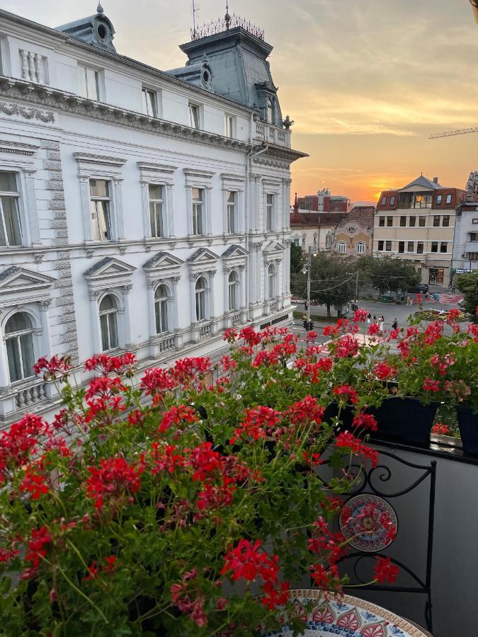 Jeny Boutique Apartment Târgu-Mureş Zewnętrze zdjęcie