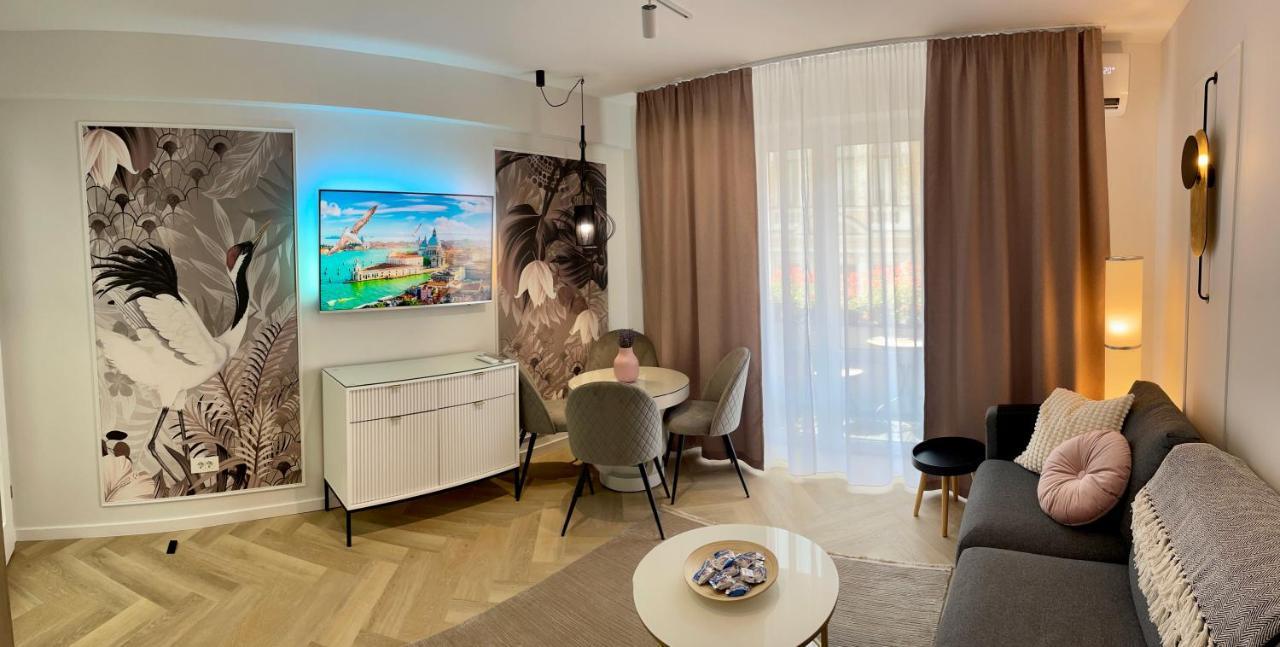 Jeny Boutique Apartment Târgu-Mureş Zewnętrze zdjęcie